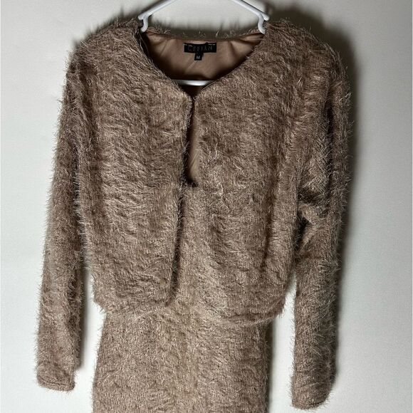 Tan Fuzzy cardigan top - Picture 2 of 10